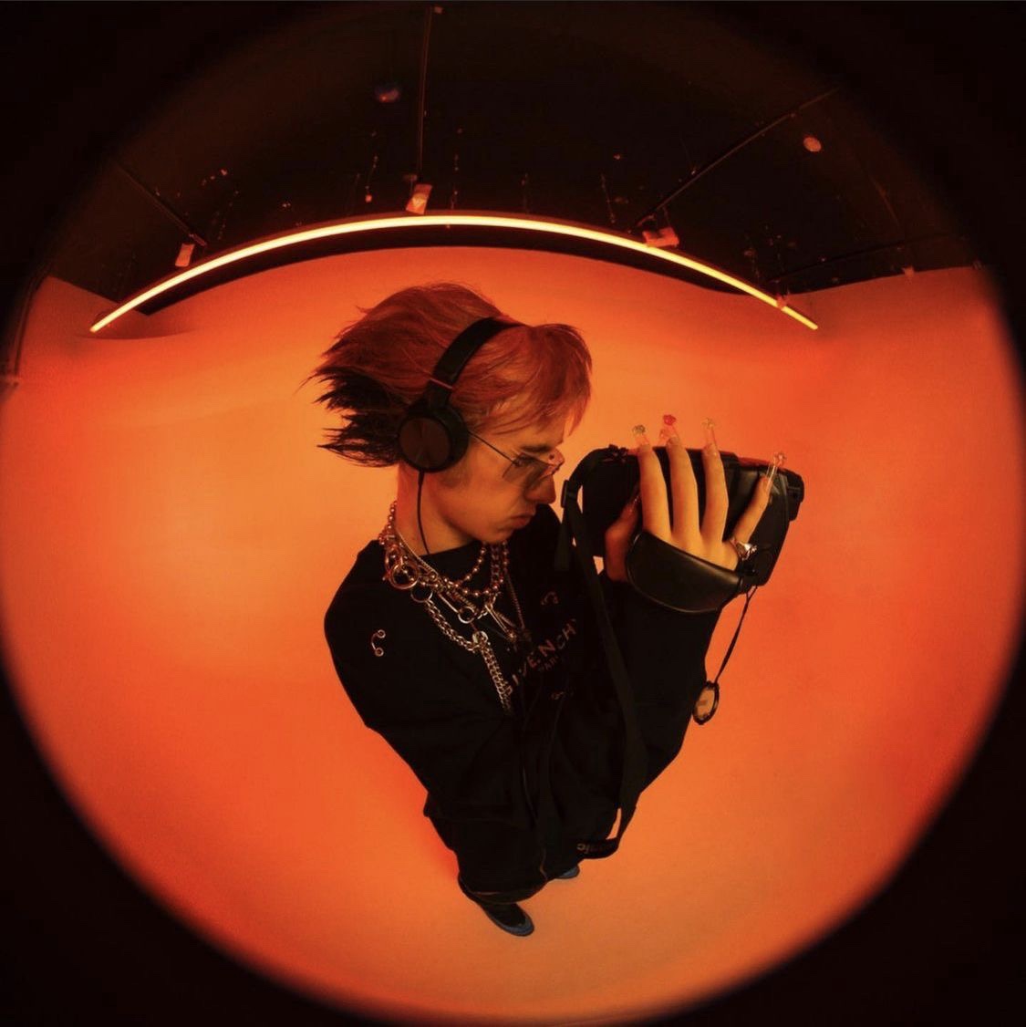 Rojuu Regresa a México con su LATAM Tour “Los Sueños de Nube”