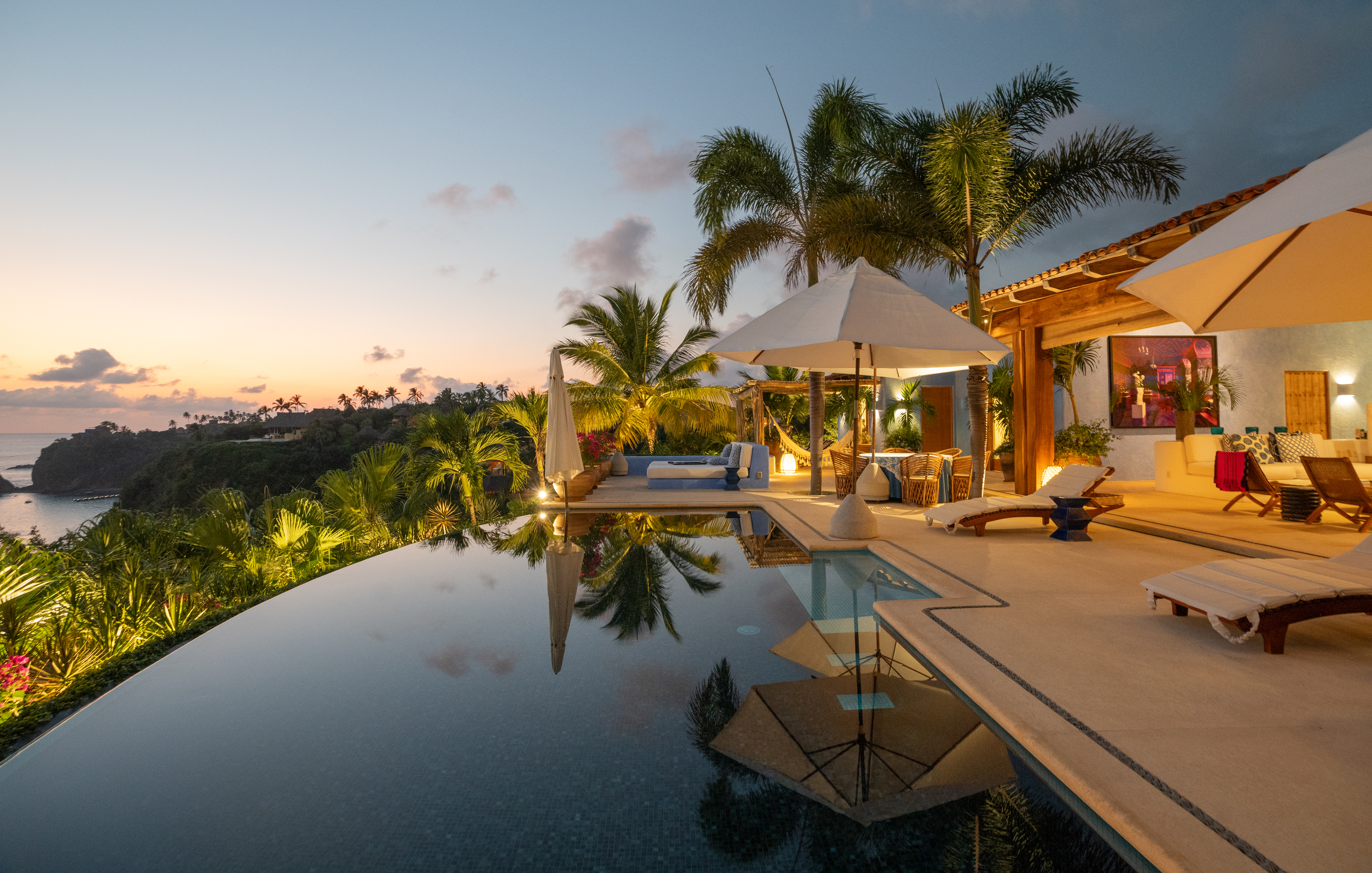 Casa Aries Careyes: Naturaleza, Arte y Hospitalidad