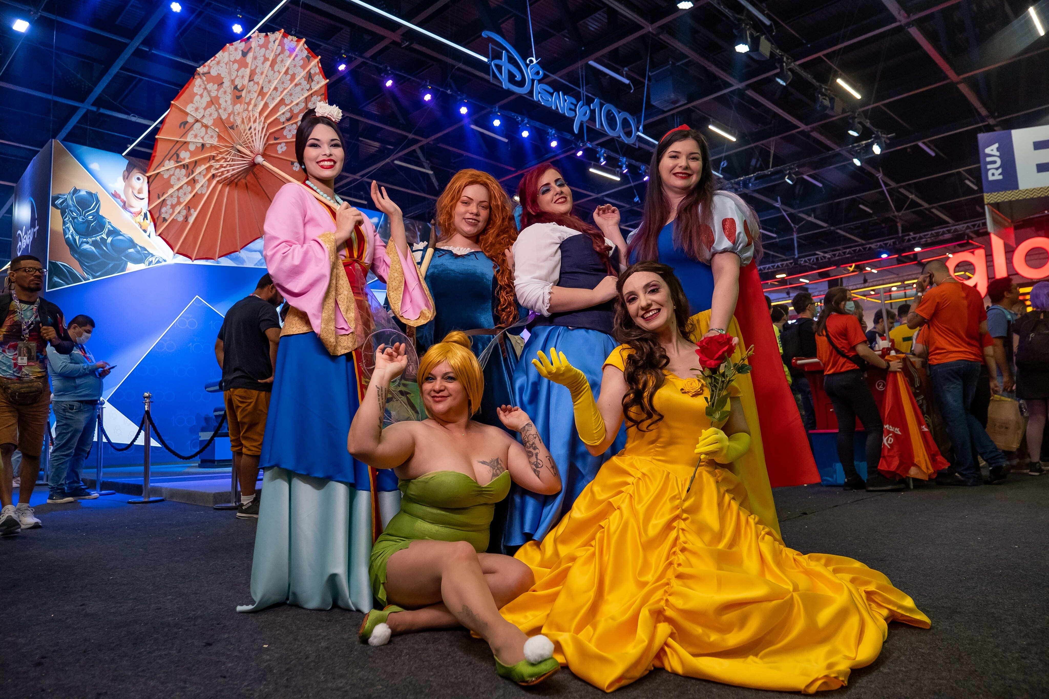 ¡Descubre a Los 12 Finalistas del Concurso Cosplay Master 2025 en CCXP México!