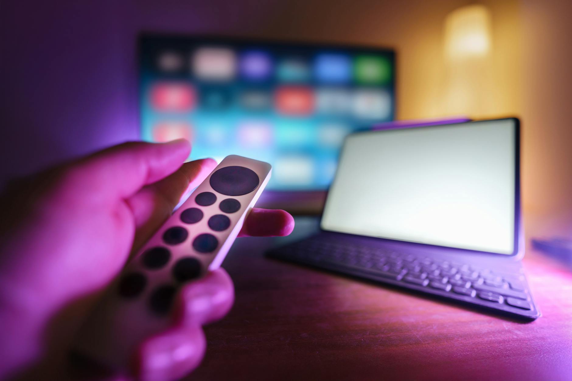 Nuevos Estrenos Llegan a Plataformas Digitales: el Catálogo de SOFA DGTL
