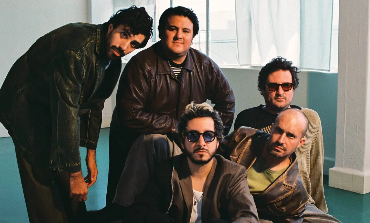 Little Jesus Nos Invita a Llorar en el Club