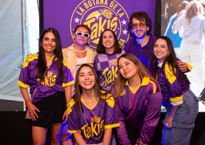 Daaz enciende la campaña de Takis rumbo al Mundial
