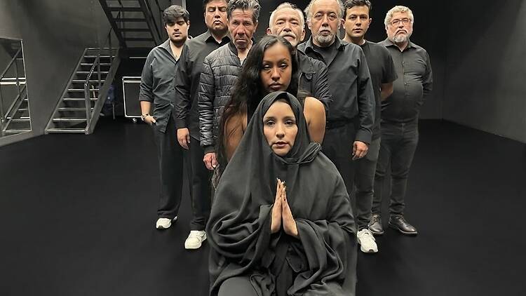 Ana en Tierra de Amapolas estrena temporada en el Foro Lenin
